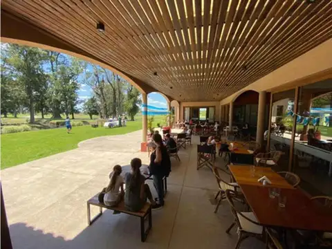 Terreno en Venta de 806,0 m2
