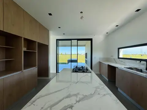 Casa en Vida Club de Campo, Funes