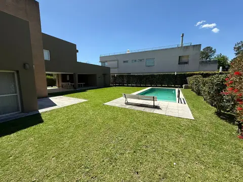 ESPECTACULAR CASA ALQUILER Indio Cua Country Club ruta 6 100