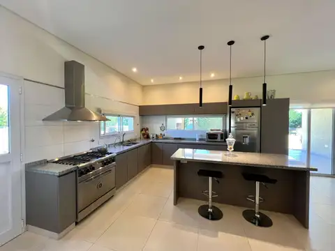 Casa 4 Ambientes en Barrio Cerrado El Campo ? Cardales 2
