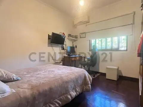 CASA 4 AMBIENTES EN VENTA EN JOSÉ C. PAZ | LOTE 800 m² | PILETA | QUINCHO | TODO EN UNA PLANTA