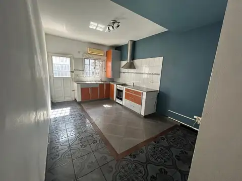 Depto Tipo Casa en Alquiler 18 años
