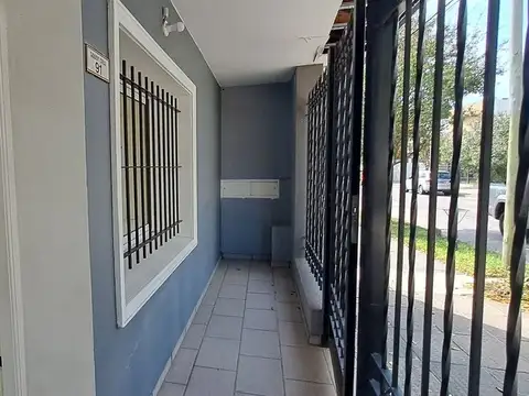 VENTA CASA 4 AMBIENTES PILETA COCHERA PADUA CENTRO