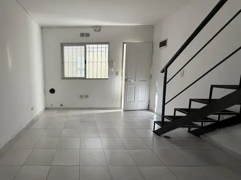Departamento en Alquiler en Centro, $ 490.000
