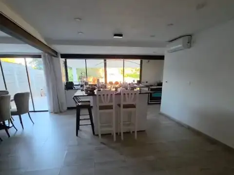 Casa en Venta en La Calera, USD 300.000
