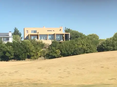 Costa Esmeralda, Barrio Golf I
