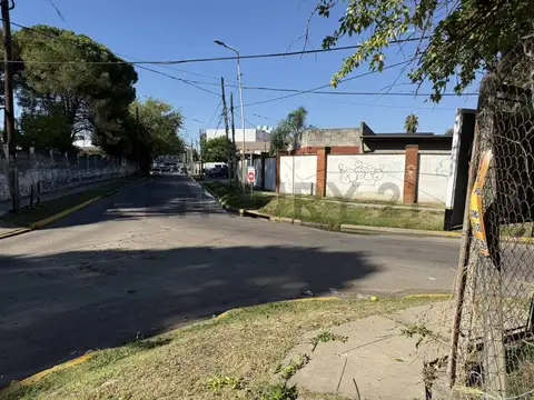 Terreno en Venta 22  mts Fondo