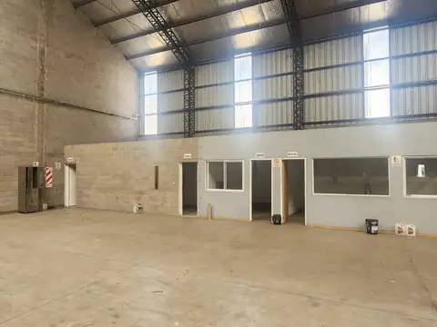 Galpon en Alquiler 60  mts Fondo
