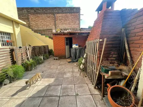 Depto Tipo Casa en Venta con 1 cocheras
