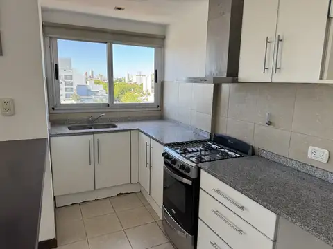 Departamento en Alquiler con 1 cochera