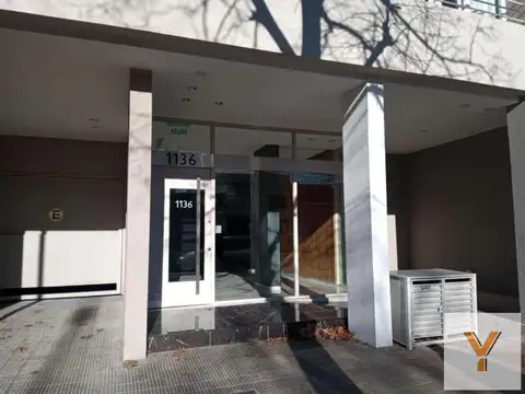 Avenida 44 e/ 17 y 18