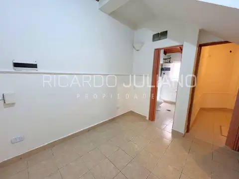 Depto Tipo Casa en Alquiler en Victoria Barrio Centro, $ 500.000