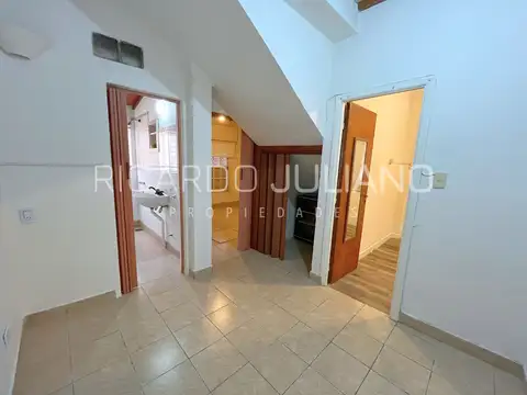 Depto Tipo Casa en Alquiler de 1 dormitorio