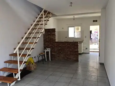 Departamento de 3 amb en Barrio Canguro