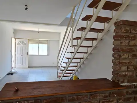 Departamento de 3 amb en Barrio Canguro