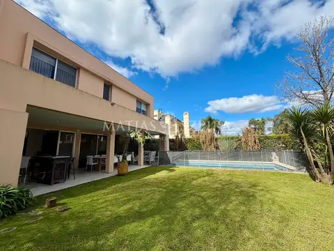 Casa en Villa Gobernador Udaondo