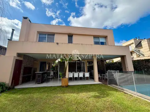 Casa en Venta en Villa Gobernador Udaondo, USD 550.000