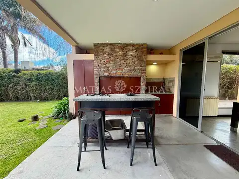 Casa en Venta al Este