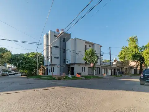 Las Heras 4600, Piso 1