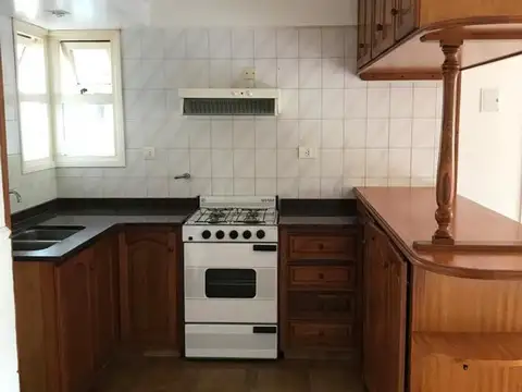 Departamento en Alquiler en Chauvin, $ 800.000