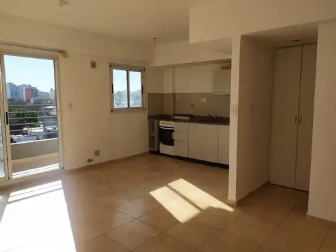 Av Salvador María Del Carril 3039 , Piso 5