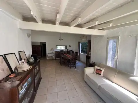 VENTA CASA 3 AMB - LOTE CENTRAL - LOS LAGARTOS