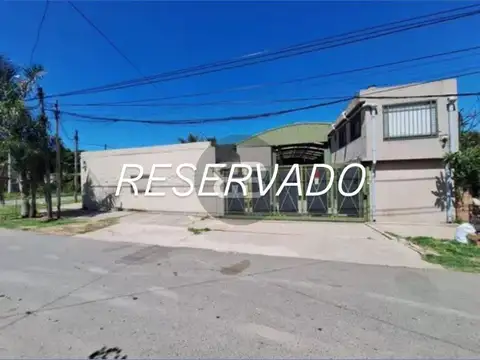 VTA GALPÓN    VIVIENDA 4 AMBIENTES Y OFICINA