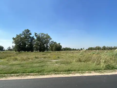 Terreno en Pinares Country Club -  Exaltación de la Cruz