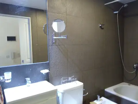 Departamento en Alquiler Temporal con 1 cochera