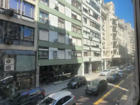 Oficina en Venta 40 años