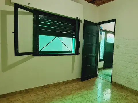 Depto Tipo Casa en Venta 8 años