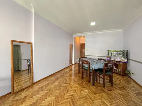Departamento en Venta de 6 ambientes