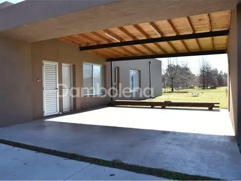 Casa en Venta en El Nacional Club De Campo, USD 296.000
