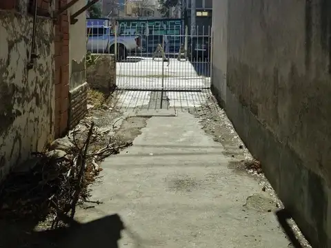 En Venta Casa en Lote de 500m2 | Apto Desarrollo | Rivadavia 735 Neuquén