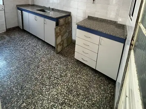 Depto Tipo Casa en Venta de 2 ambientes
