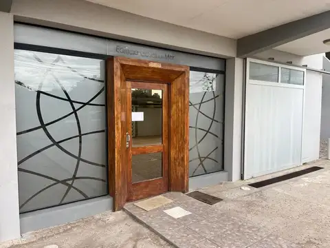 Paseo 113 100, Piso 1°