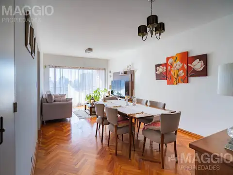 Departamento en Venta con 1 cocheras