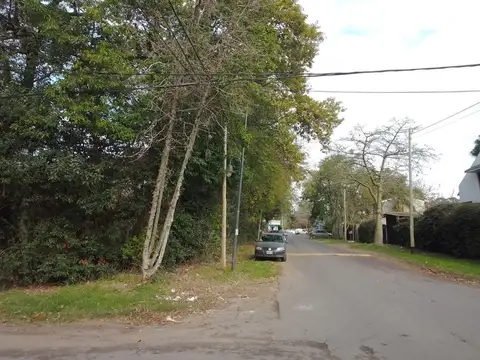 Lote de terreno baldío (Lote 28)
