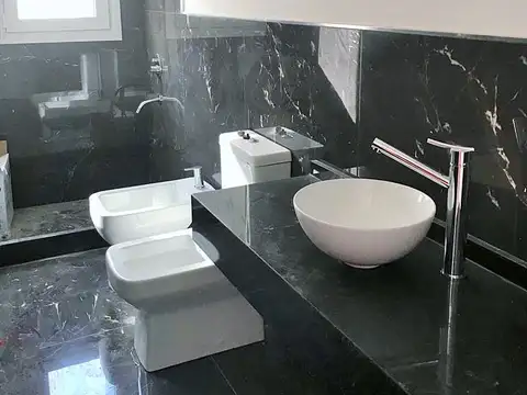 Residencia con preciosa vistas al Golf y Spa-Miralagos Club de Campo.