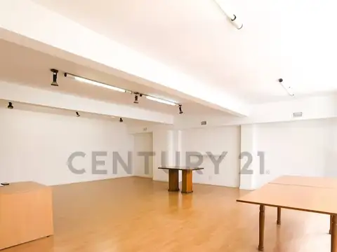 montevideo 500, Piso 2