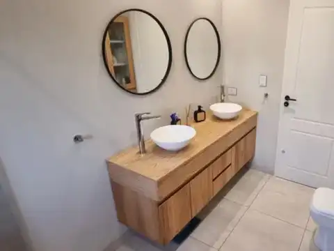 Casa en Venta en Pilar Del Este, USD 205.000
