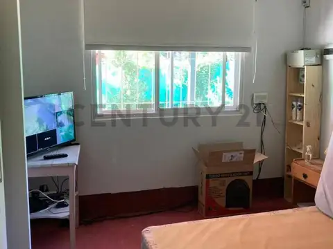 Casa 2 ambientes con 1 baño
