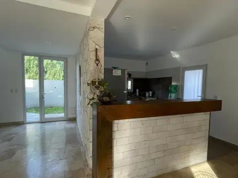 Casa en Venta en El Cantón - Norte, USD 260.000
