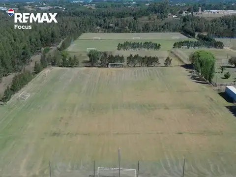 Venta complejo deportivo alto nivel Barros Blancos