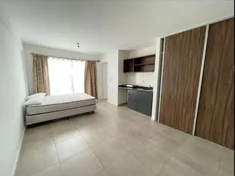 Venta de monoambiente.  Castelar Sur