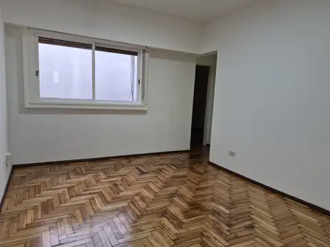 Departamento en Alquiler en Primera Junta, $ 500.000