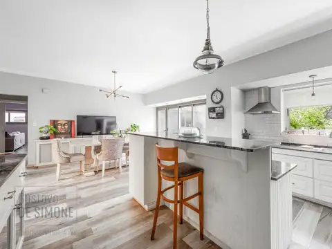 Casa en Venta en Bernal, USD 319.000