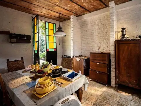 Casa 5 ambientes con 2 baños