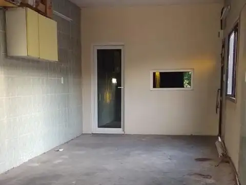 Casa de 3 ambientes grandes con pileta