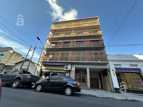 Departamento en Venta en San Martín Centro - Dos Ambientes